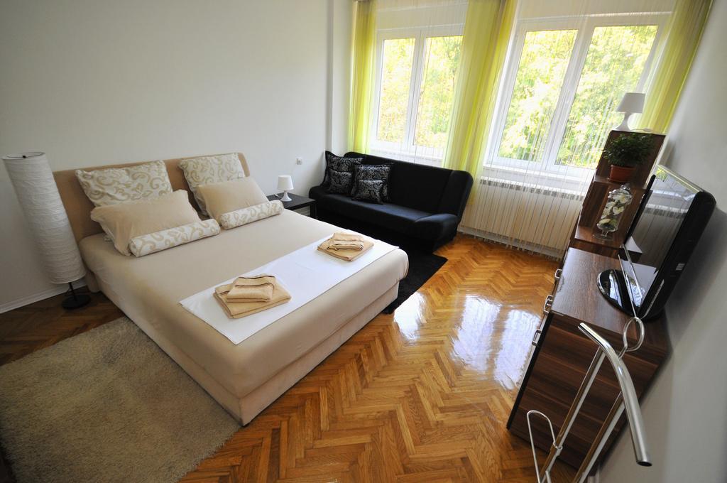 Apartman A32 Apartman Belgrád Kültér fotó